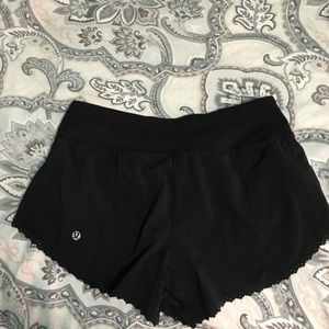 Black LULULEMON shorts!!